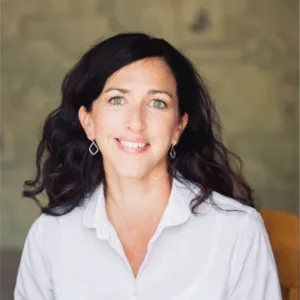 Isabelle Fry • Dietitian